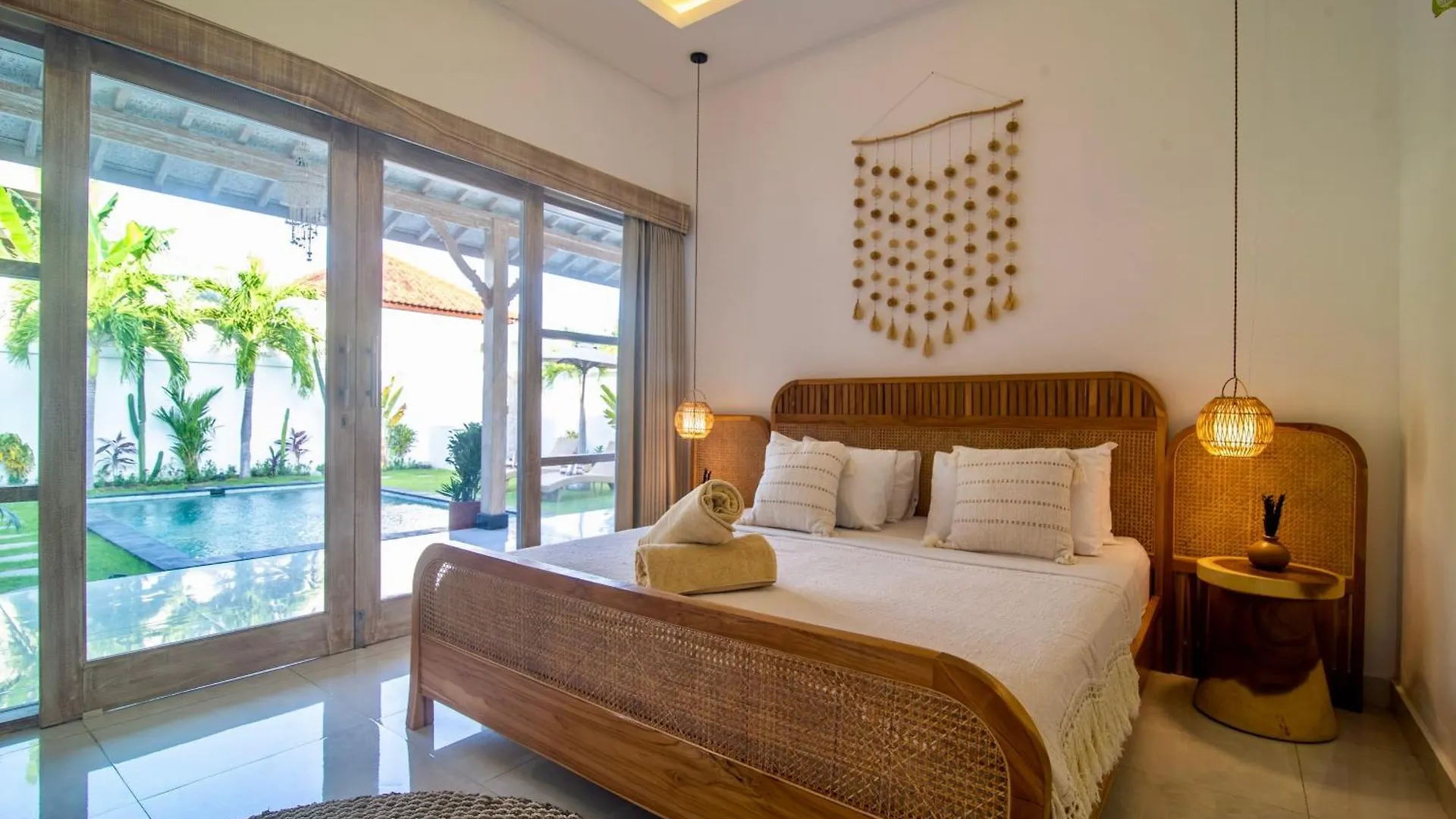 Simple & Magical Villas Praya Seminyak  0*, Seminyak (Bali) Indonesia