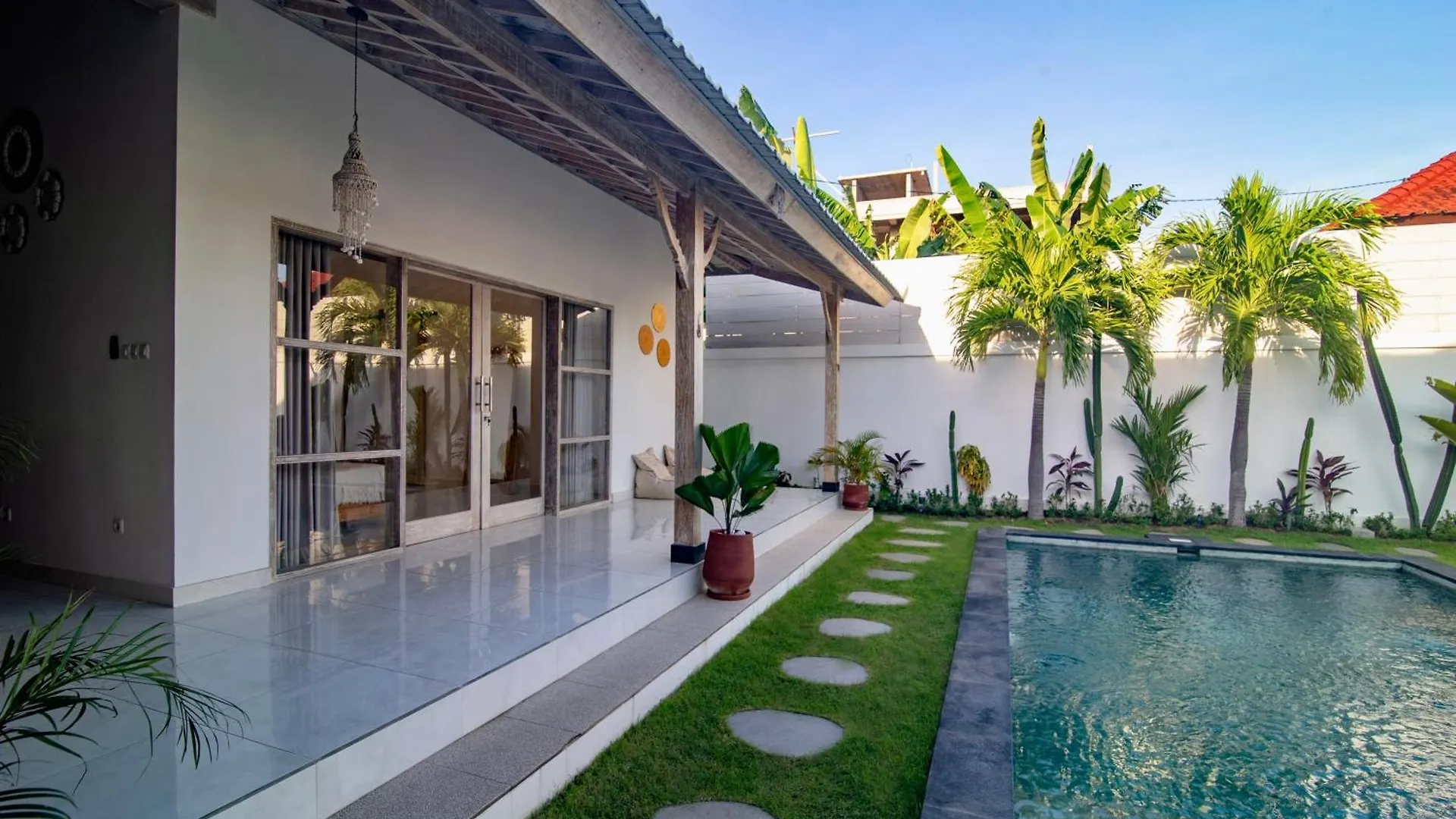 Simple & Magical Villas Praya Seminyak   Seminyak (Bali)