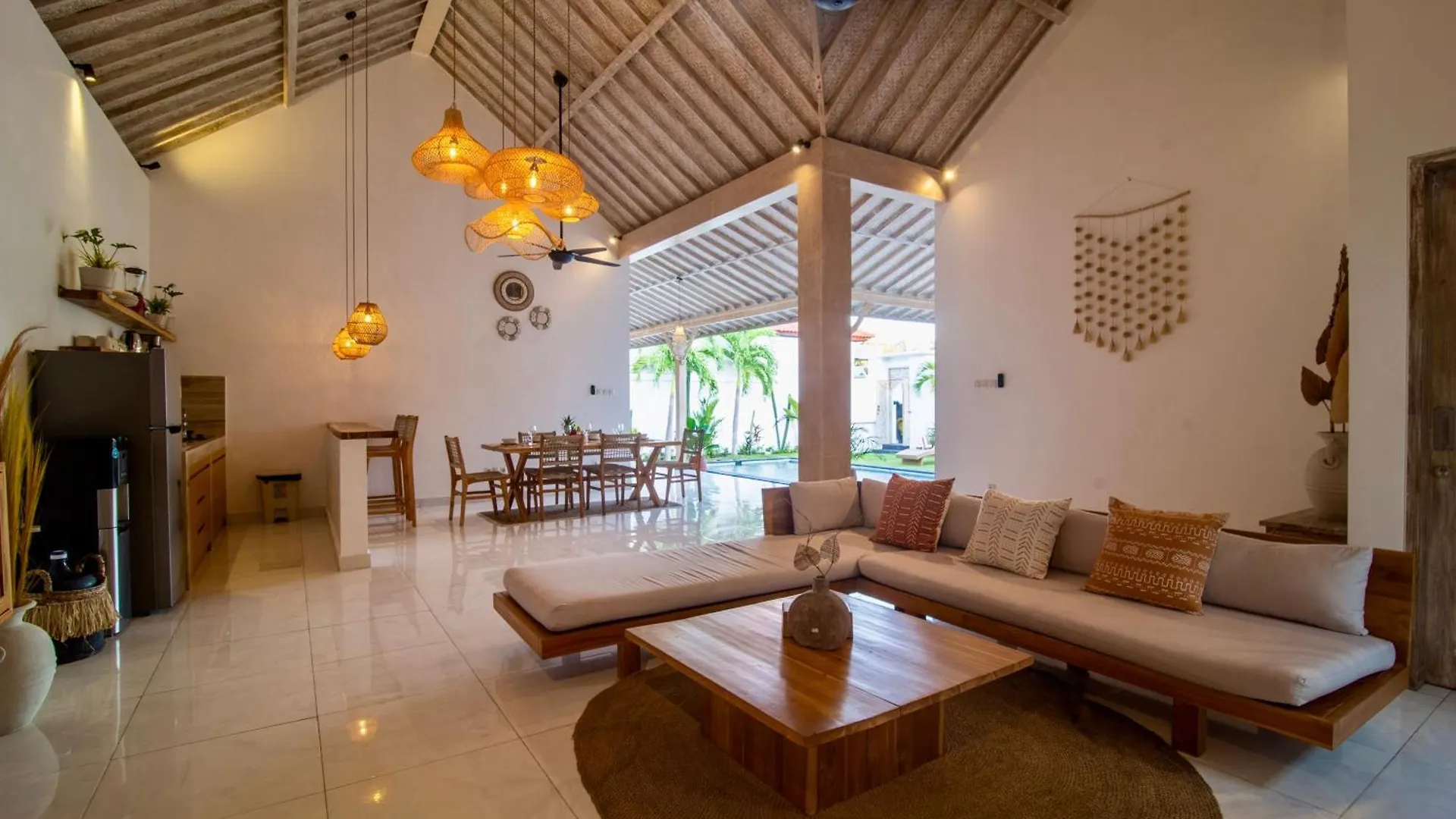 Simple & Magical Villas Praya Seminyak