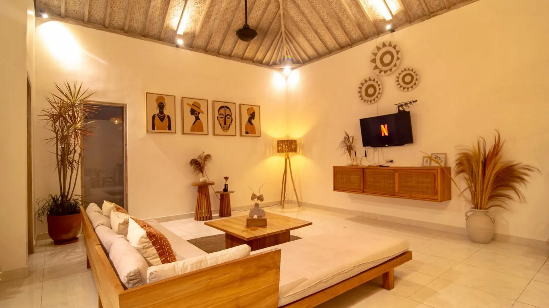 Simple & Magical Villas Praya Seminyak