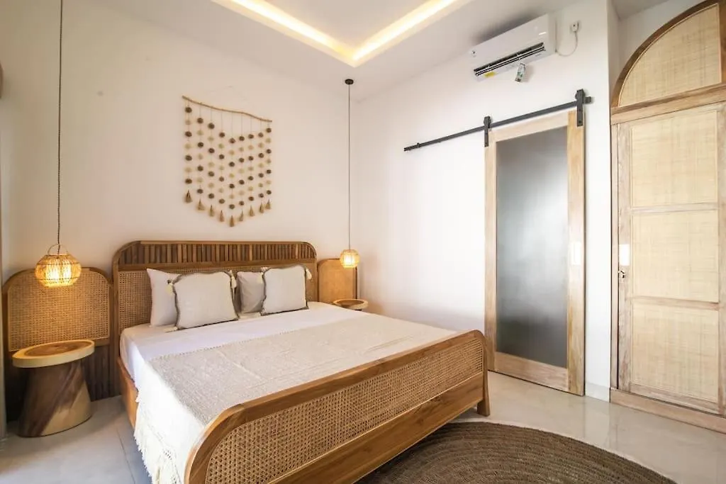 Simple & Magical Villas Praya Seminyak   Seminyak (Bali)